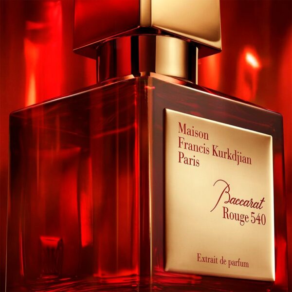 b5e723799f7d67301055b7cf8a0e496d.jpg Baccarat Rouge Red Tester_100ml